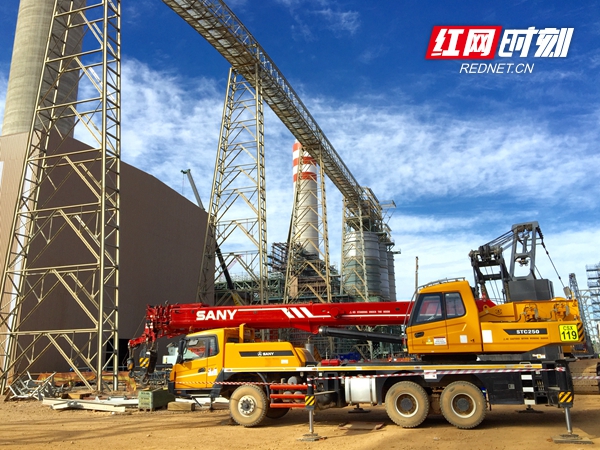 三一設(shè)備參建南非非洲最大火電站。.jpg